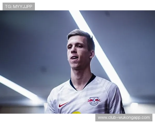 奥尔莫突破拜仁防线与创造表现解析