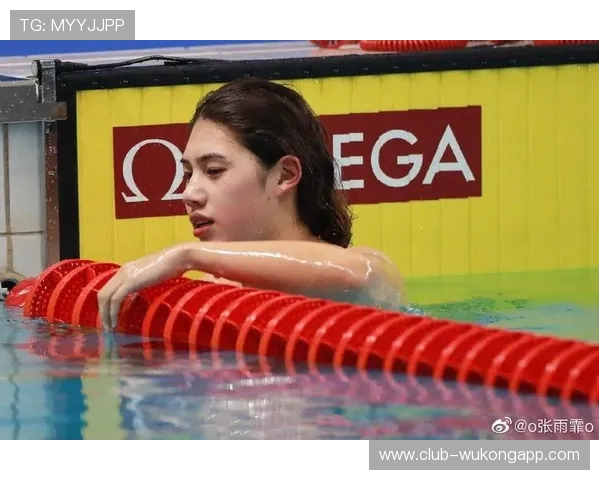 张雨霏这生活真不是盖的，训练完还能秒变买家秀大户！