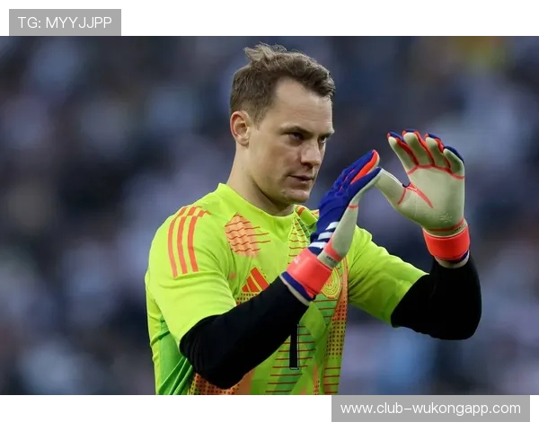 拜仁防线看似稳固，实则一碰就崩？